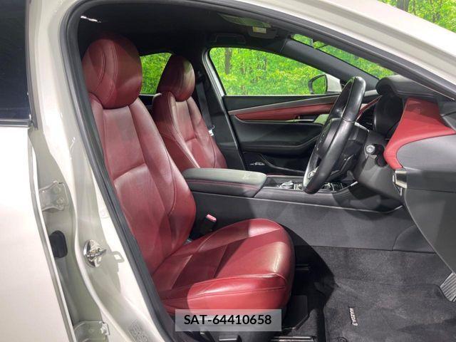 Mazda MAZDA3 2020-06 8883882-7