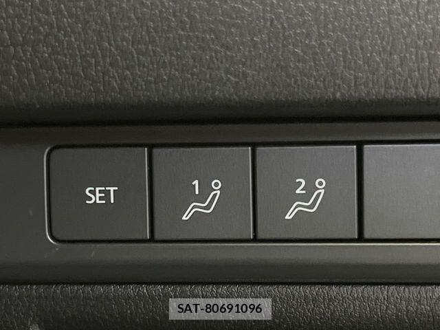 Mazda MAZDA3 2019-09 8883884-7