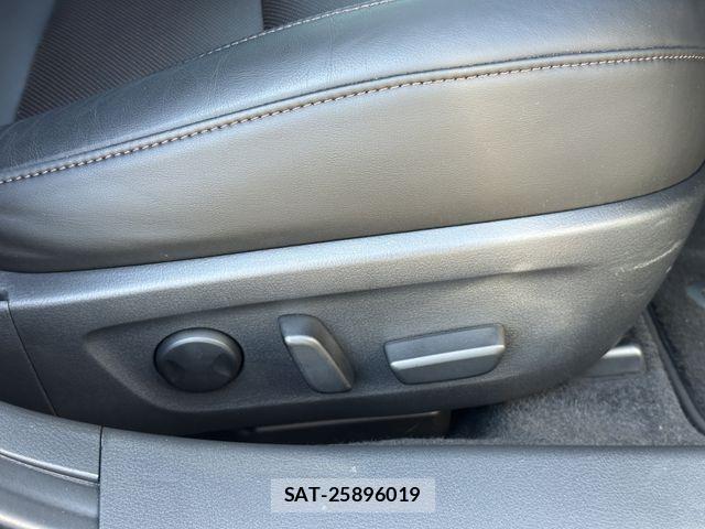 Mazda MAZDA3 2023-02 842867-18