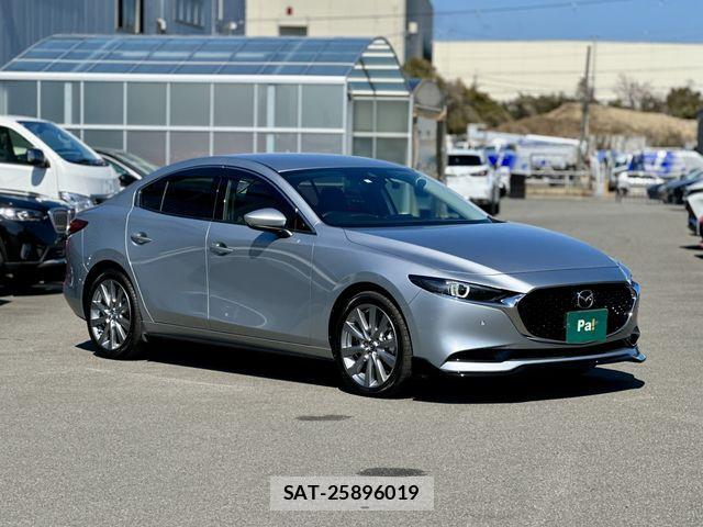 Mazda MAZDA3 2023-02 842867-25