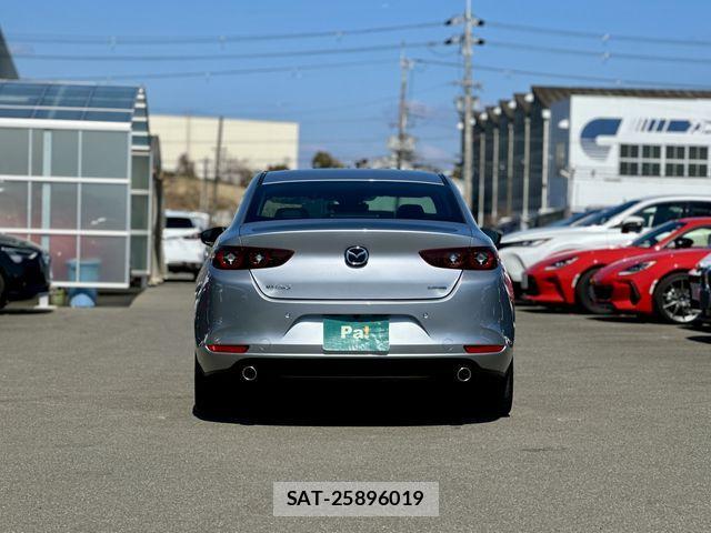 Mazda MAZDA3 2023-02 842867-27