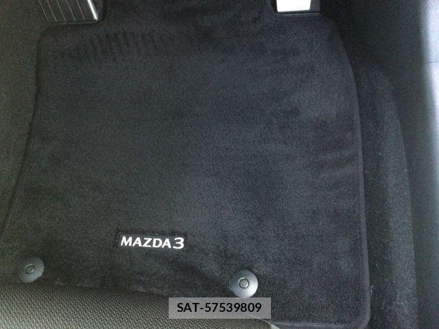 Mazda MAZDA3 2021-03 2486870-23