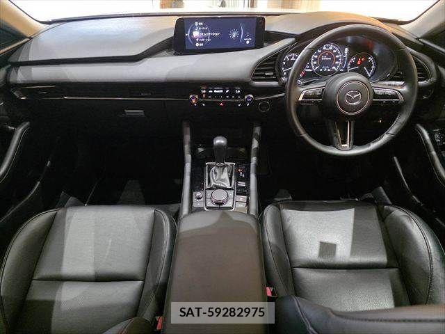 Mazda MAZDA3 2023-06 5871530-2