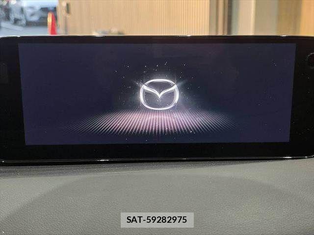 Mazda MAZDA3 2023-06 5871530-3