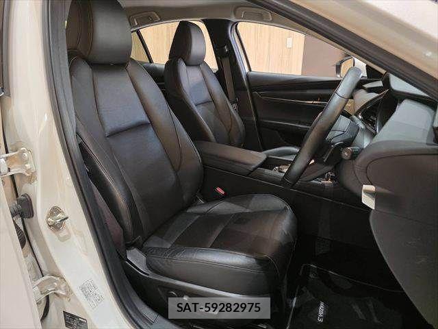 Mazda MAZDA3 2023-06 5871530-8