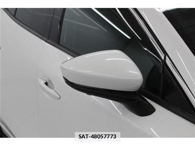Mazda MAZDA3 2019-09 5871545-9