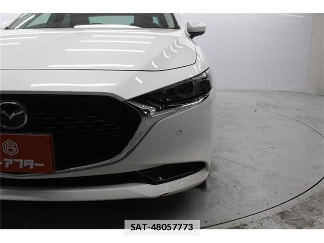 Mazda MAZDA3 2019-09 5871545-12