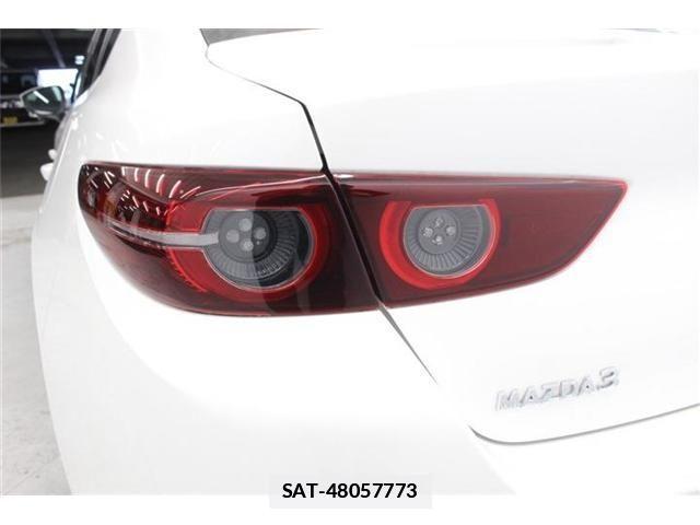 Mazda MAZDA3 2019-09 5871545-15