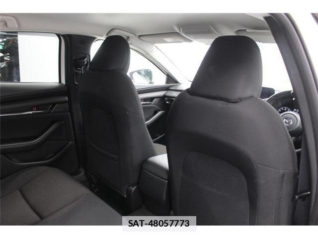 Mazda MAZDA3 2019-09 5871545-29
