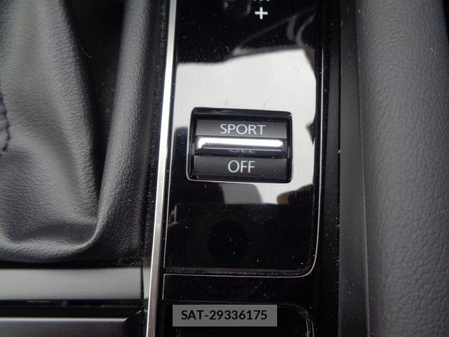 Mazda MAZDA3 2023-04 6672408-24