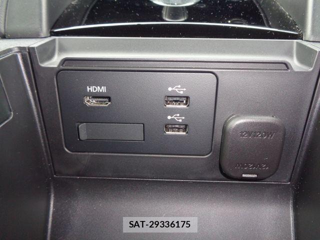 Mazda MAZDA3 2023-04 6672408-25