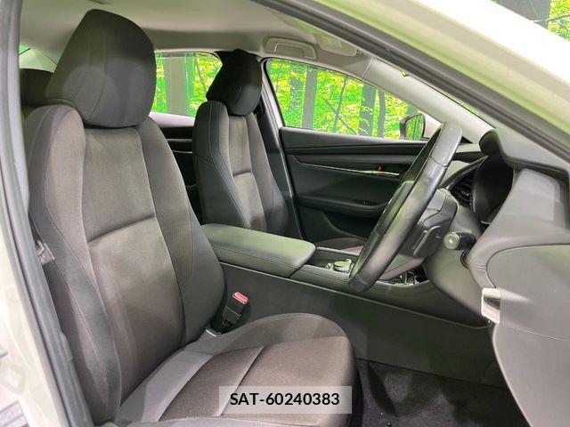 Mazda MAZDA3 2021-03 6752306-7