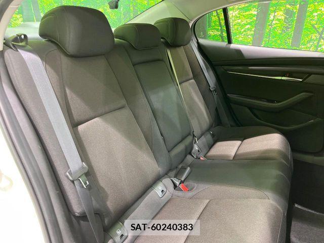 Mazda MAZDA3 2021-03 6752306-8