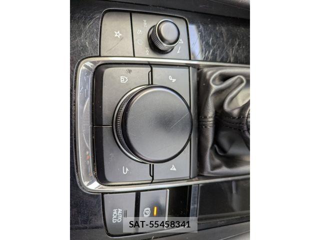 Mazda MAZDA3 2019-07 6815832-11