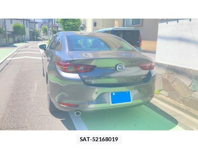 Mazda MAZDA3 2019-05 6902685-3