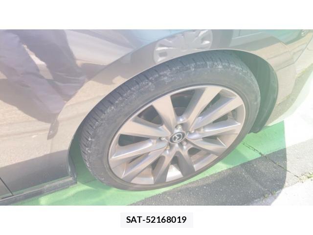 Mazda MAZDA3 2019-05 6902685-6