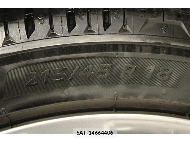 Mazda MAZDA3 2019-09 6908073-26
