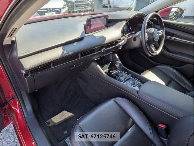 Mazda MAZDA3 2019-09 6995433-2
