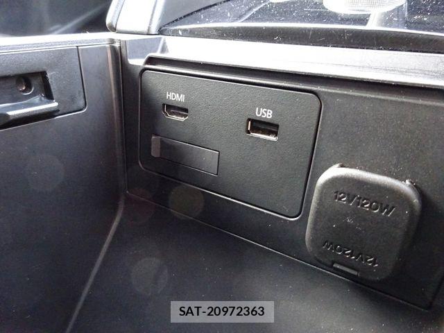 Mazda MAZDA3 2021-03 6995471-16
