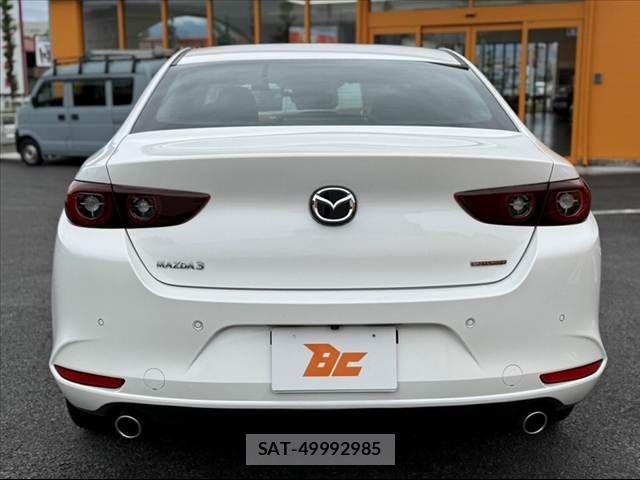 Mazda MAZDA3 2023-06 7059398-13