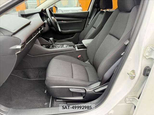 Mazda MAZDA3 2023-06 7059398-16