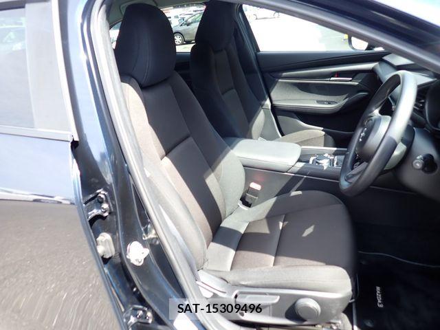 Mazda MAZDA3 2021-03 7059396-16