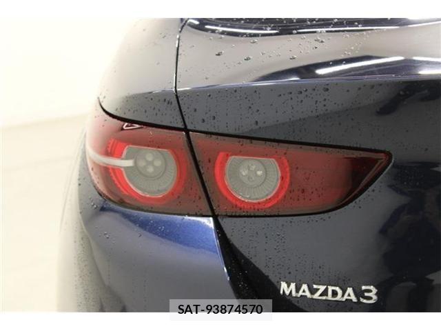 Mazda MAZDA3 2019-12 7059399-19