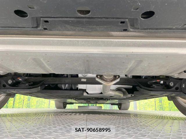 Mazda MAZDA3 2019-09 7221404-17