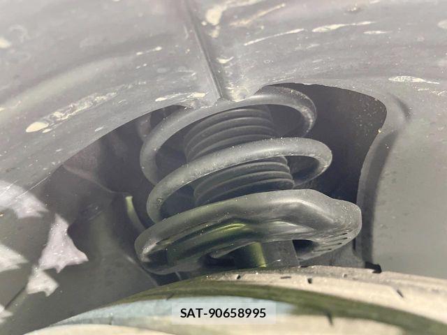 Mazda MAZDA3 2019-09 7221404-18