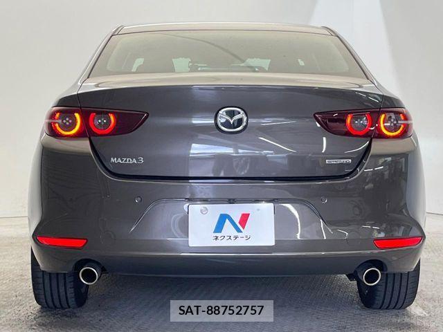 Mazda MAZDA3 2021-03 7221412-14