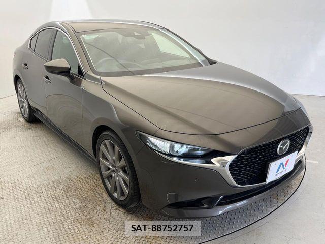 Mazda MAZDA3 2021-03 7221412-15