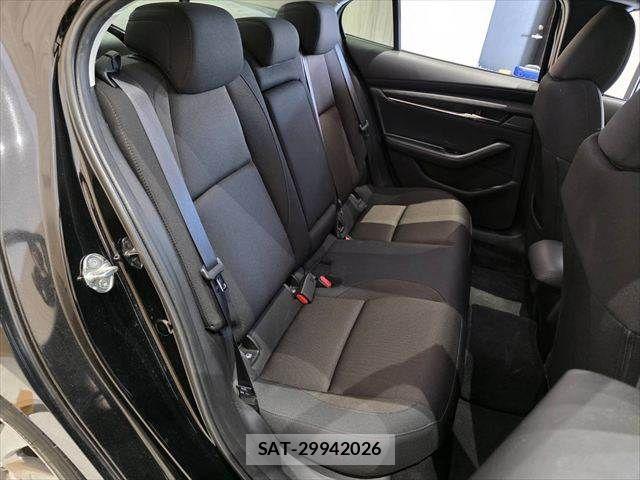 Mazda MAZDA3 2019-10 7221407-9