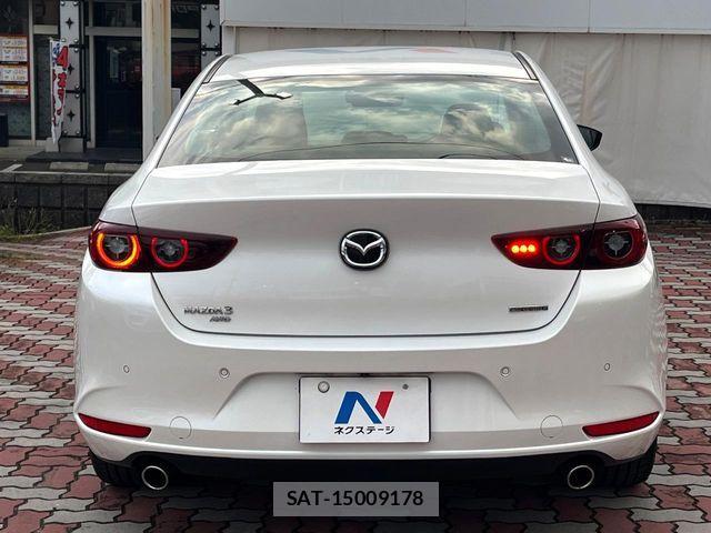 Mazda MAZDA3 2022-10 7221413-14