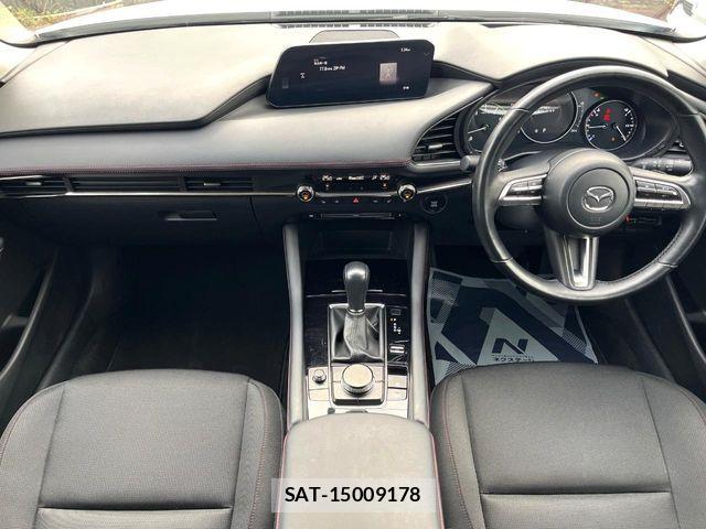 Mazda MAZDA3 2022-10 7221413-1