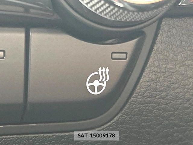 Mazda MAZDA3 2022-10 7221413-5