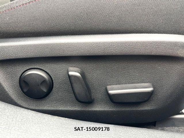 Mazda MAZDA3 2022-10 7221413-6