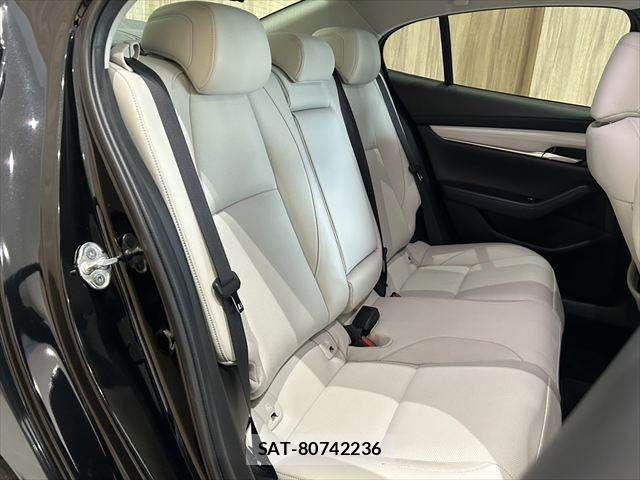 Mazda MAZDA3 2020-03 7221408-9