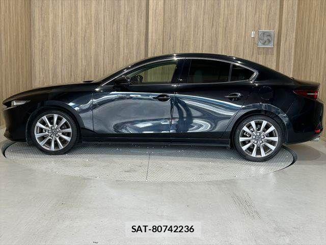 Mazda MAZDA3 2020-03 7221408-20