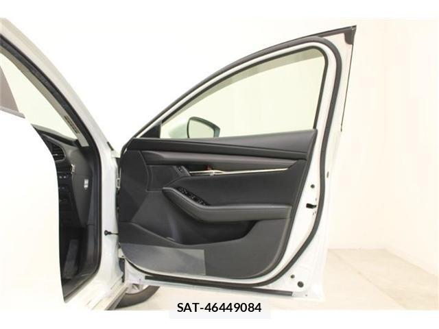 Mazda MAZDA3 2020-08 7221411-29