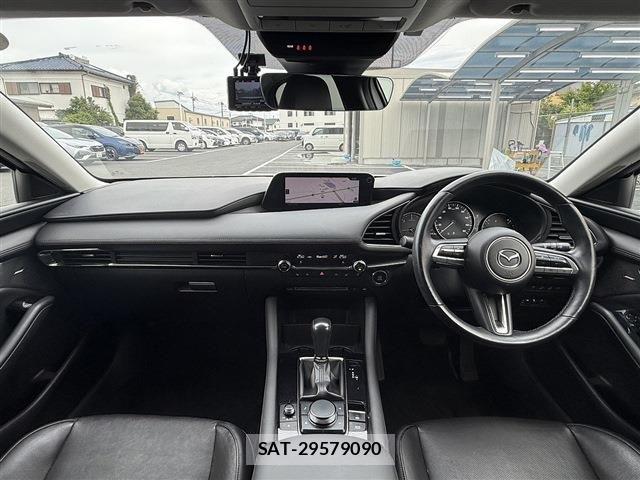 Mazda MAZDA3 2019-05 7221402-17