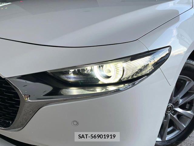 Mazda MAZDA3 2019-08 7272276-10