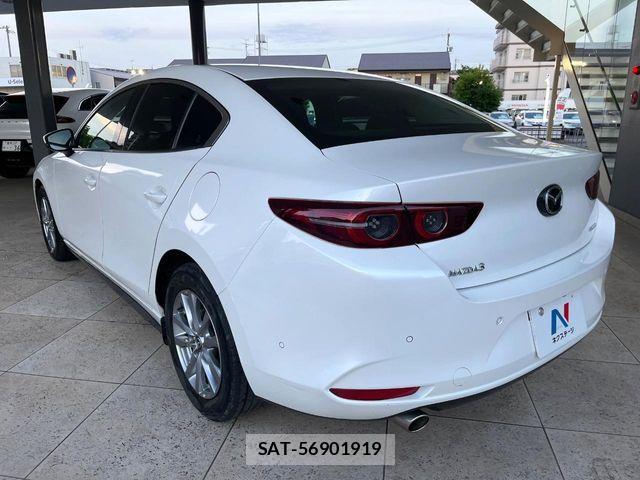 Mazda MAZDA3 2019-08 7272276-13