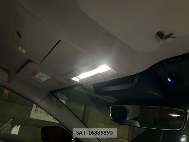 Mazda MAZDA3 2022-06 7328218-28