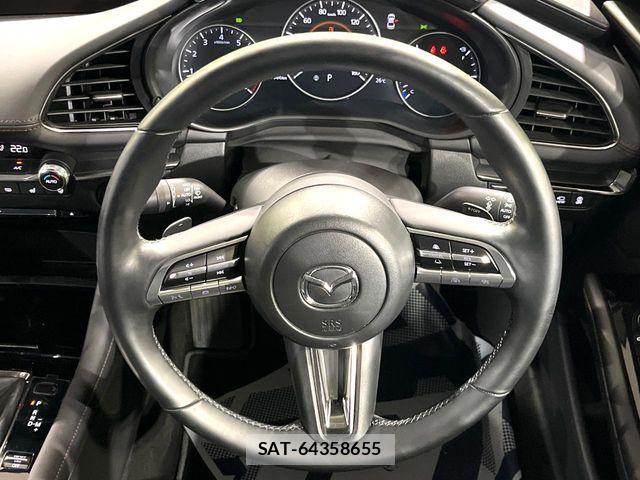 Mazda MAZDA3 2022-12 7358647-11