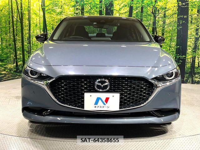 Mazda MAZDA3 2022-12 7358647-14