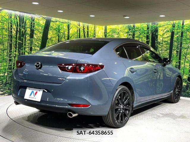 Mazda MAZDA3 2022-12 7358647-17