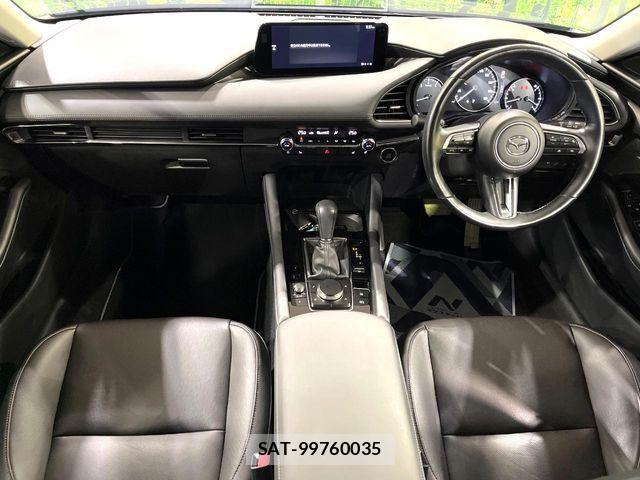 Mazda MAZDA3 2023-06 7358644-1