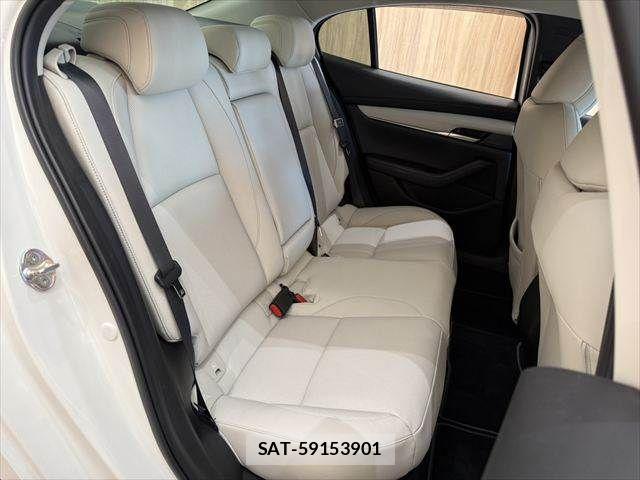 Mazda MAZDA3 2021-04 7455592-9