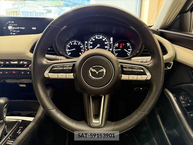 Mazda MAZDA3 2021-04 7455592-11