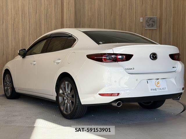 Mazda MAZDA3 2021-04 7455592-19